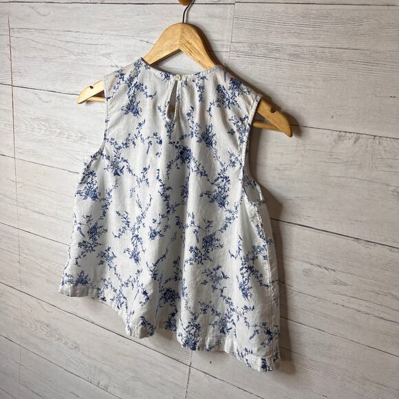 Melrose & Market Blouse Womens Size XS Blue & White Pintuck Floral Sleeveless - Picture 10 of 15